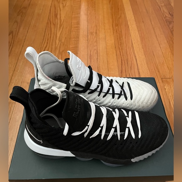 LeBron 16 equality. Men size 12. Used with box - Picture 2 of 3